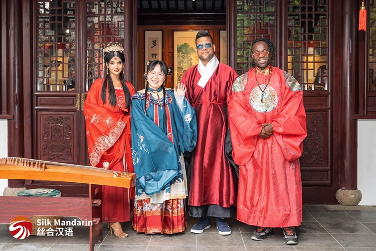 17857986675cc02bd2a52657fcc43be9 1761894201